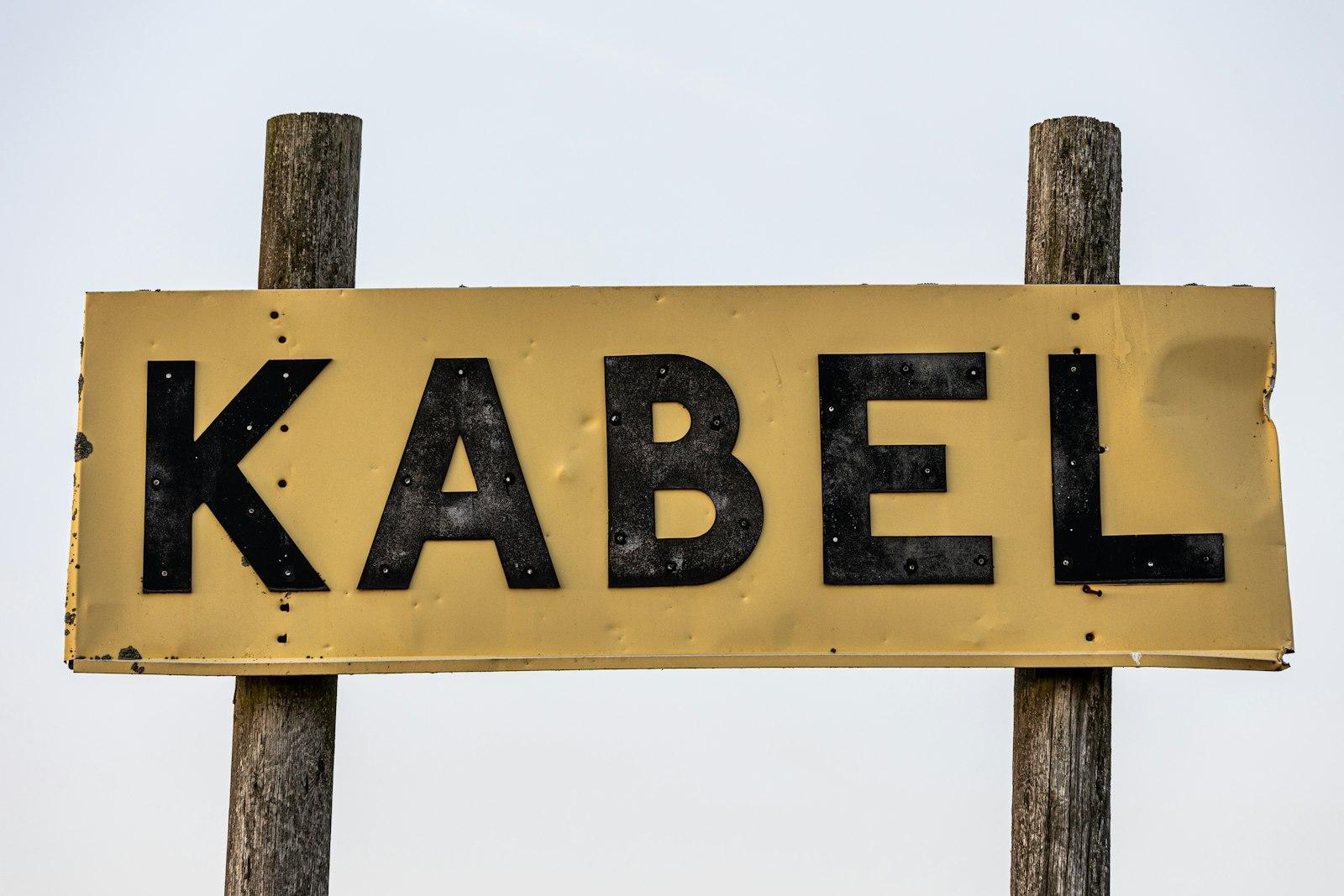 RabbitMQ vs Kafka: Differences and When to Use Each
